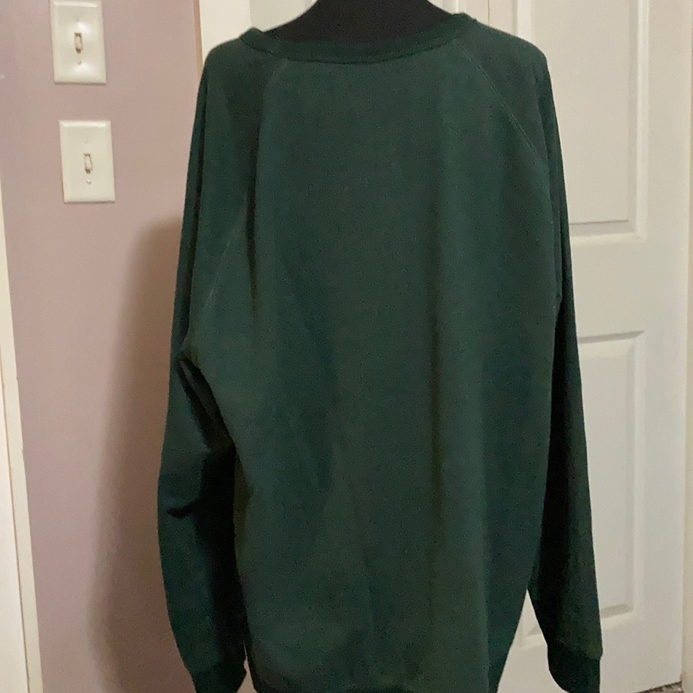 Men’s Pullover - Picture 3 of 3